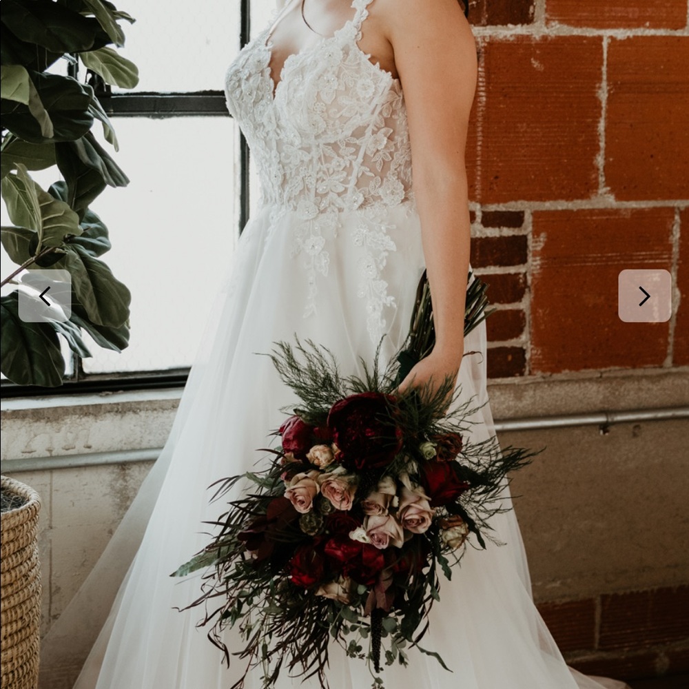 Afarose Noemi Wedding Dress